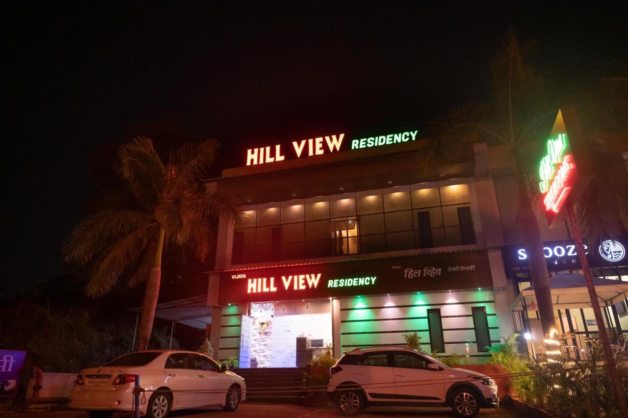 Отель Vijaya Hill View Residency Нави Мумбаи Экстерьер фото